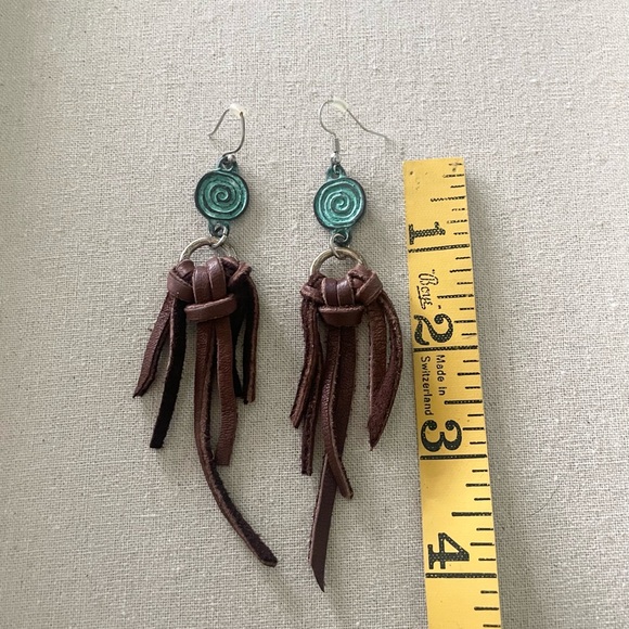 Hand made turquoise earring - Picture 2 of 2